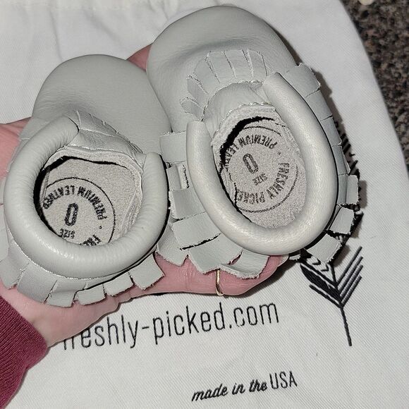 New Freshly Picked Slate Gray Soft Bottom Slip-on Moccasin Shoes Size 0 - Picture 4 of 9